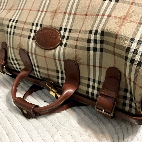 Burberry Travel Bags - Picture 6 of 15